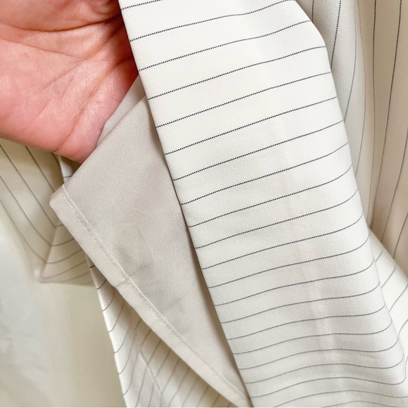 BANANA REPUBLIC | SCULPTED SHEATH DRESS WHITE PIN STRIPED CAP SLEEVES SIZE 14 - Picture 6 of 8